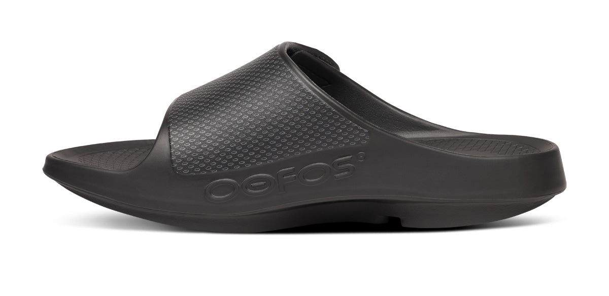 BAUER/OOFOS Women's OOahh Sport Flex Sandal ?C Black - Image 4